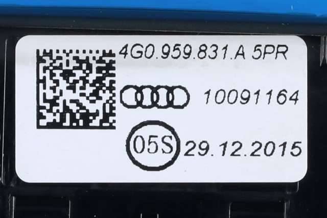 Bryter baklukeåpner til Audi Q5 2012-2017 (Type I, Fase 2)  (VAG|4G0 959 831 A|)