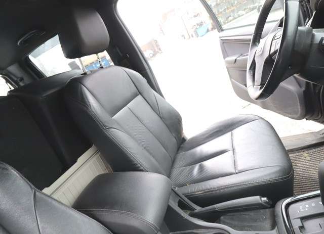 Sete foran venstre til Isuzu D-Max, 2017-2020 (Type II, Fase 2)  