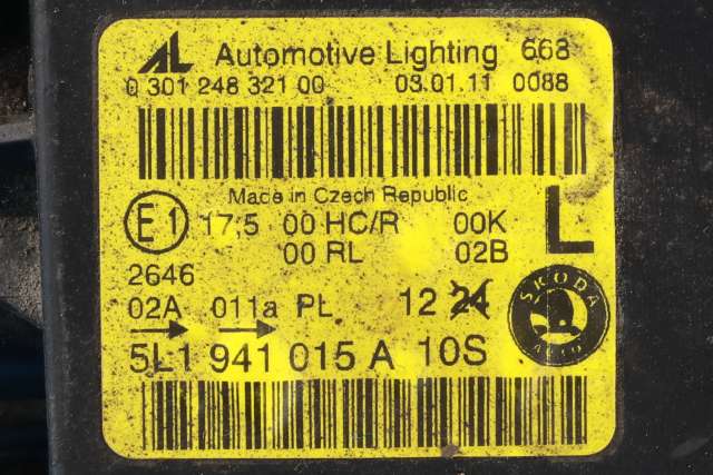 Frontlykt venstre halogen til Škoda Yeti 2009-2013 (Fase 1)  (5L1 941 015 A|)