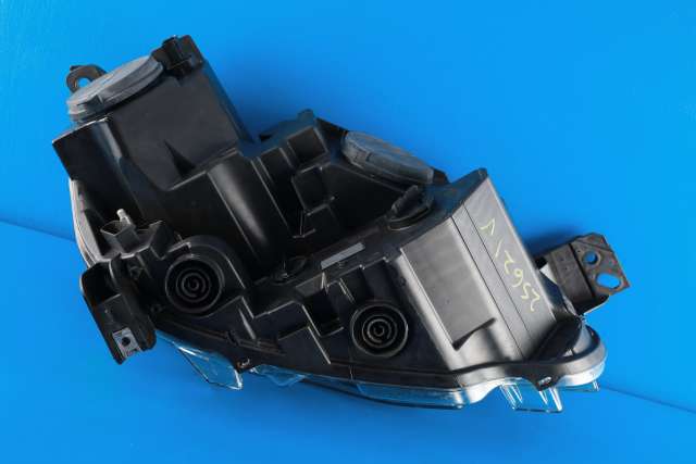 Frontlykt venstre halogen til Peugeot Partner 2019-->> (Type III)  (PEUGEOT|98 168269 80|)