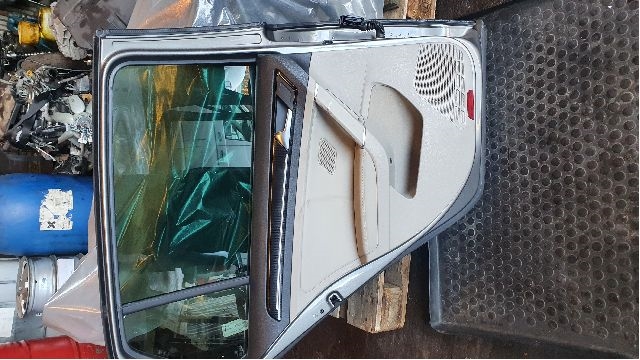 Dør venstre bak til VW Golf VII 2012-2017 (Fase 1)  (VOLKSWAGEN|)