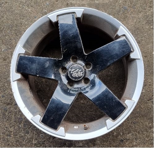 Felgsett aluminium til Toyota Avensis 2003-2008 (Type II) (TOYOTA||8J ET 37 / 7J ET38)
