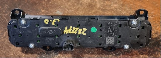 Bilstereo diverse til Ford Fiesta 2017-->> (Type VII) (FORD||H1BT-18K811-HE)
