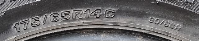 Dekk til Annet Dekk vinter pigg 0-->>  (|BRIDGESTONE)