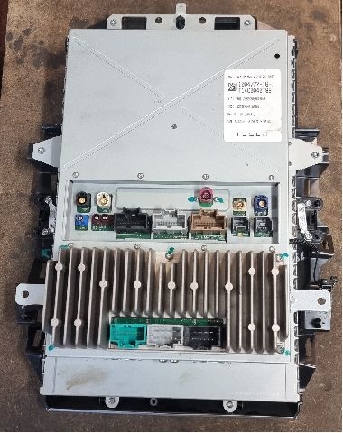Instrument kjørecomputer til Tesla Model S 2013-2016 (Fase 1)  (TESLA|T14C0040189|1004777-16-I|)