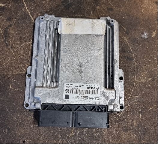 Styreenhet motor til Land Rover Range Rover Sport 2013-->>  (LAND-ROVER|HX73-14C568-BB|BOSCH 0261S18821|)