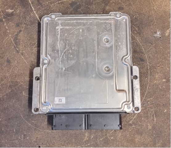 Styreenhet motor til Land Rover Range Rover Sport 2013-->>  (LAND-ROVER|HX73-14C568-BB|BOSCH 0261S18821|)