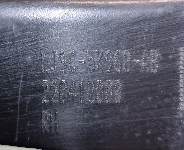 Bærebru høyre bak til Ford Mustang Mach-e 2020-->>  (FORD|LJ9C-5K968-AB|220412000 RH|)