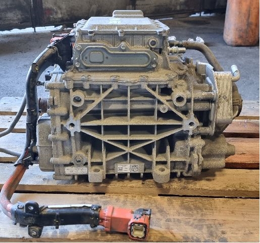 Motor elbil bak til Ford Mustang Mach-e 2020-->>  (FORD|LJ9P 7P500 AF|HNU9A22030000245|009EFAD)