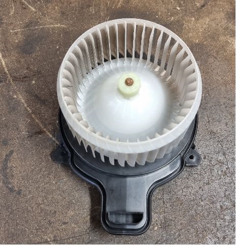Varmeapparat motor til Ford Mustang Mach-e 2020-->> (FORD|JX6A-19846-CC|DENSO 12E15 AY 6093|G8VTE 12144 -5023)