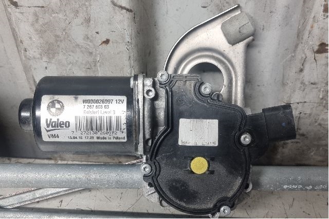 Viskermotor frontrute til BMW 3-Serie 2012-2018 (F30/F31/F34) (F30/F31/F34) (BMW|7 267 503 03|VALEO W000026097|)