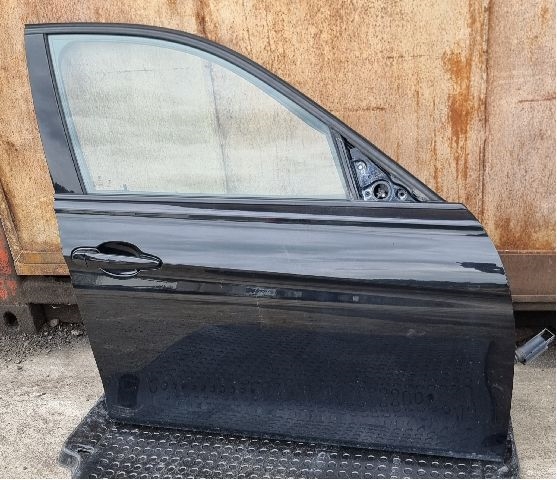 Dør høyre foran til BMW 3-Serie 2012-2018 (F30/F31/F34) (F30/F31/F34) (BMW|)