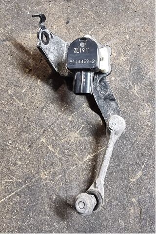 Frontlykter til Toyota bZ4X 2022-->> (TOYOTA||3L1911 B114459-2)