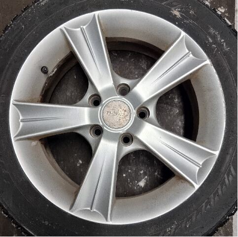 Hjulsett aluminium vinter til Audi A6 2001-2004 (Type II, Fase 2) (C5) (C5) (AUDI||NOKIAN HAKKAPELIITTA)
