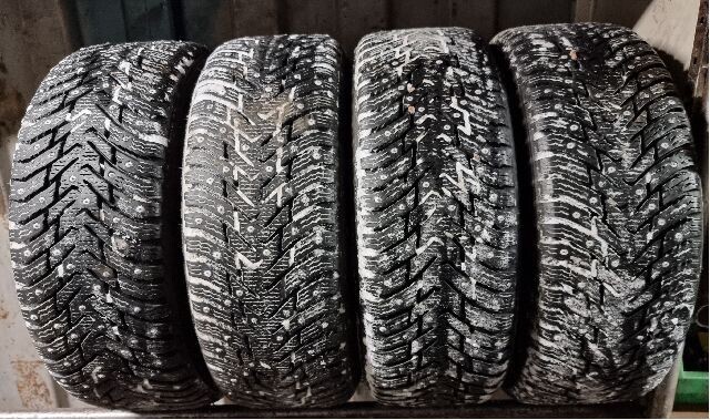 Hjulsett aluminium vinter til Audi A6 2001-2004 (Type II, Fase 2) (C5) (C5) (AUDI||NOKIAN HAKKAPELIITTA)