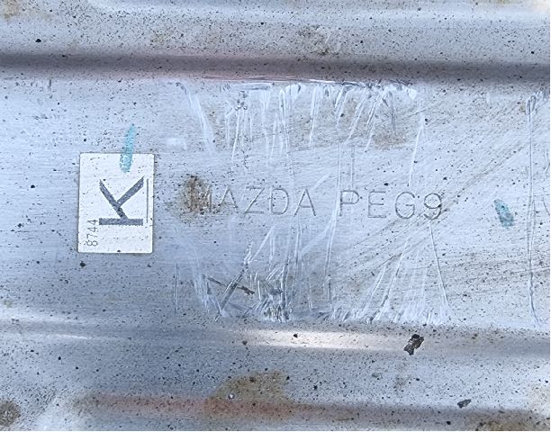 Eksos midtre til Mazda CX-3 2015-2022  (MAZDA||8744 K PEG9)
