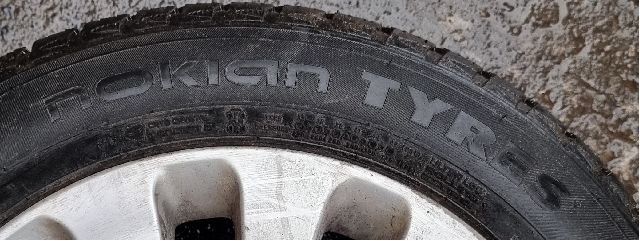 Hjulsett aluminium vinter til Mercedes C-Klasse 2007-2011 (Fase 1) (W204) (W204) (MERCEDES|NOKIAN HAKKAPELIITTA|CONTINENTAL|)