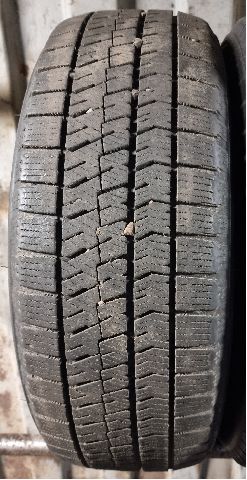 Dekk til Annet Dekk vinter piggfri 0-->>  (|BRIDGESTONE)