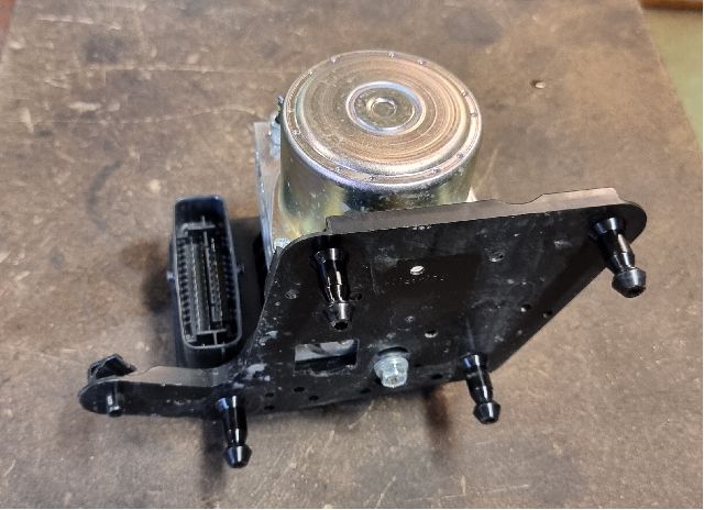 ABS sentral til Toyota bZ4X 2022-->> (TOYOTA|89541-42B00|44540-46030|116040-84030)