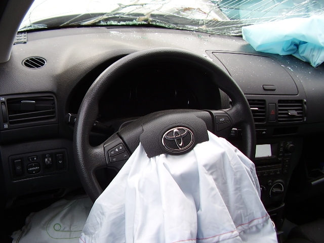Toyota Avensis 2003-2008 (Type II) , Motorkode: 3ZZ-FE, Girkassekode: 