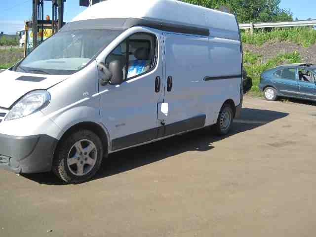 Nissan Primastar 2006-2014 , Motorkode: F4R H8, Girkassekode: C003497