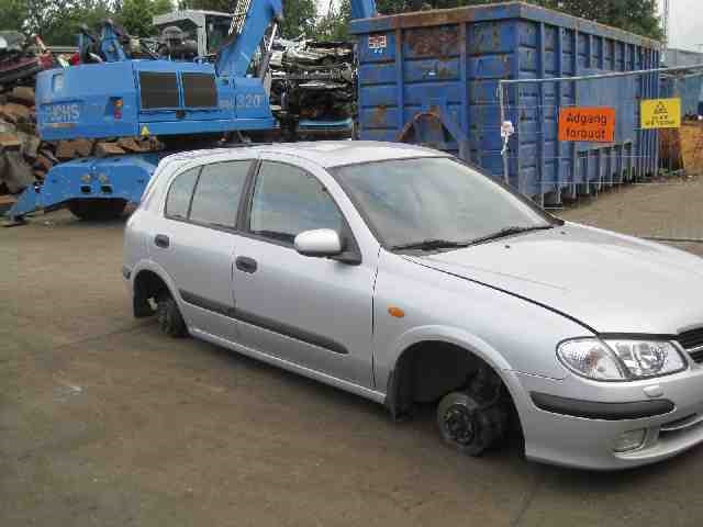 Nissan Almera 2000-2003 (Fase 1) (N16) (N16), Motorkode: QG15, Girkassekode: 