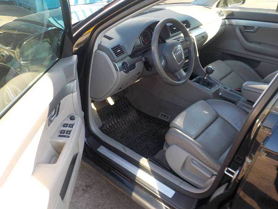 Audi A4 2004-2008 (Type III) (B7) delebil , Motorkode: ALZ, Girkassekode: 