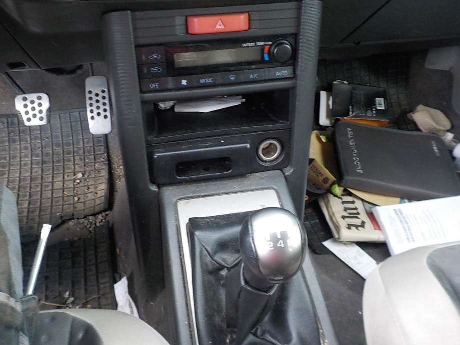 Nissan X-Trail 2002-2007 (T30) (T30), Motorkode: QR20DE, Girkassekode: