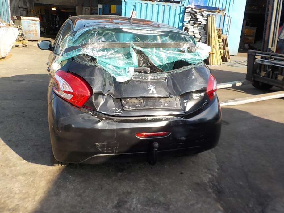Peugeot 208 2012-2019 (Type I) , Motorkode: HMZ, Girkassekode: 