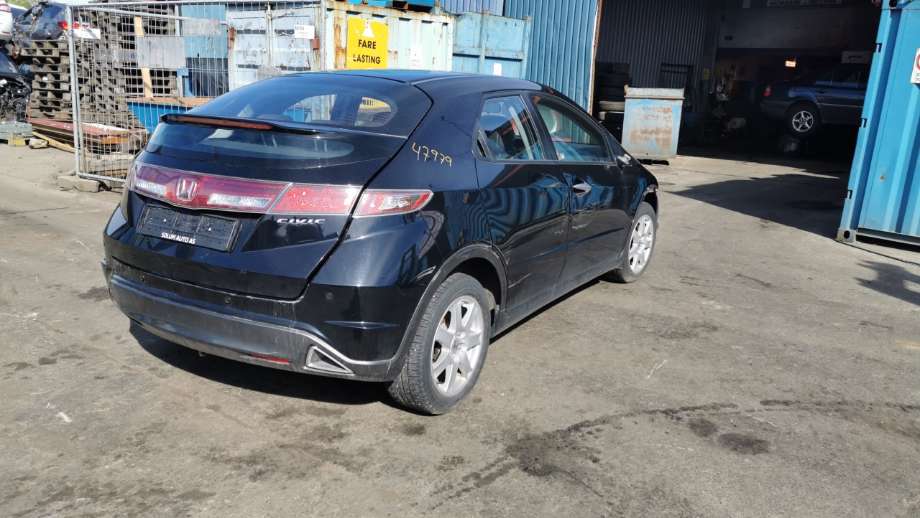 Honda Civic 2006-2011 (Type VIII) , Motorkode: L13Z1, Girkassekode: 