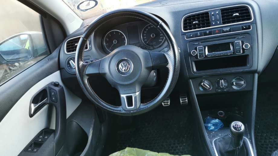 VW Polo 2009-2014 (Type V, Fase 1) , Motorkode: CGPA, Girkassekode: LNR