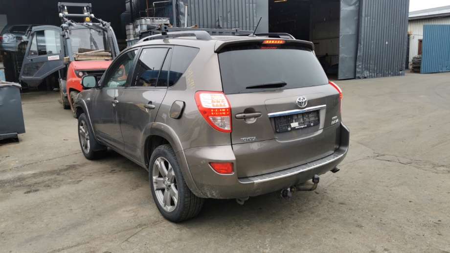 Toyota RAV4 2009-2013 (Type III, Fase 2) , Motorkode: 2AD-FHV, Girkassekode: 