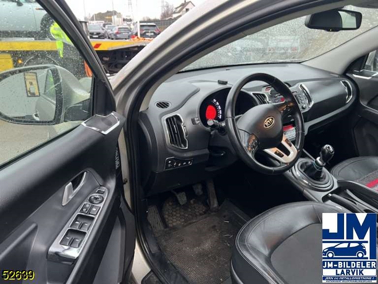Kia Sportage 2010-2016 (Type III) , Motorkode: D4FD, Girkassekode: 