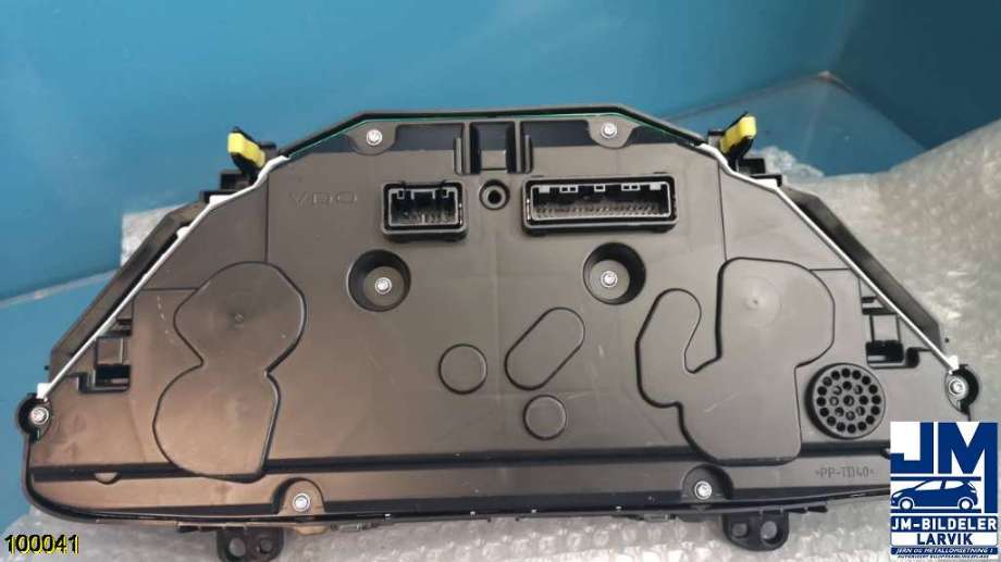Instrumentpanel til Toyota Auris 2013-2015 (Type II, Fase 1)  (TOYOTA|838000ZW31|)