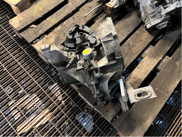 Girkasse manuell 6-trinn til Ford Focus, 2011-2014 (Type III, Fase 1)  (FORD|RMBV6R-7002-LK)