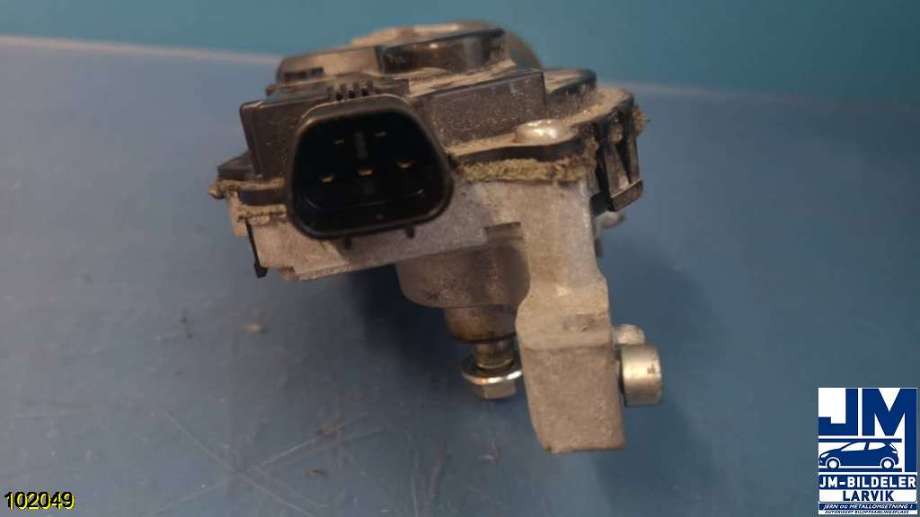 Viskermotor frontrute til Suzuki Swift 2011-2017  (SUZUKI|159300-2820||38110-71L00)