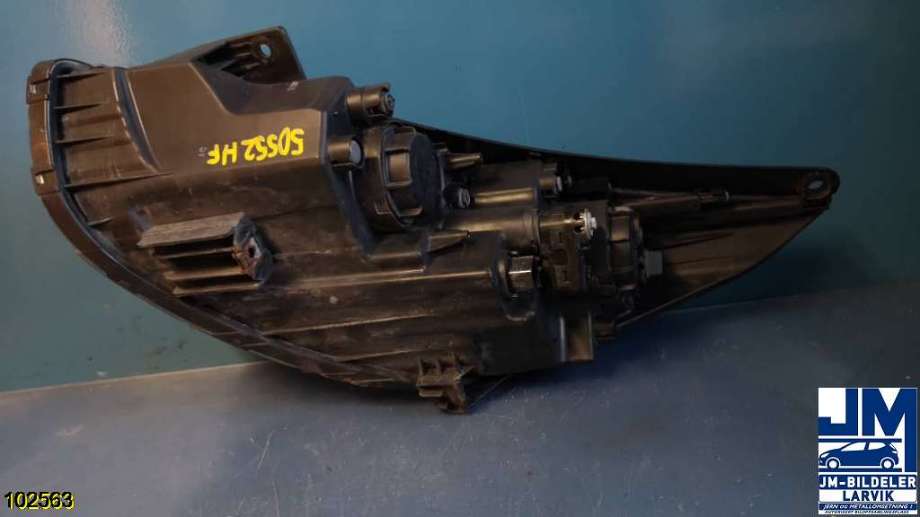 Frontlykt høyre halogen til Hyundai Ix35 2010-2015  (HYUNDAI||92102-2Y)