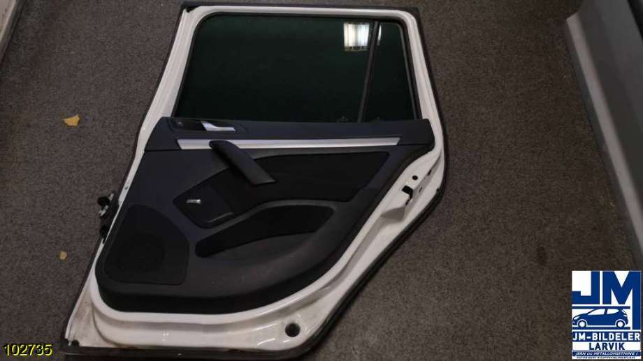 Dør høyre bak til Škoda Octavia 2009-2013 (Type II, Fase 2)  (SKODA|1Z9833056|1Z9 833 056|)