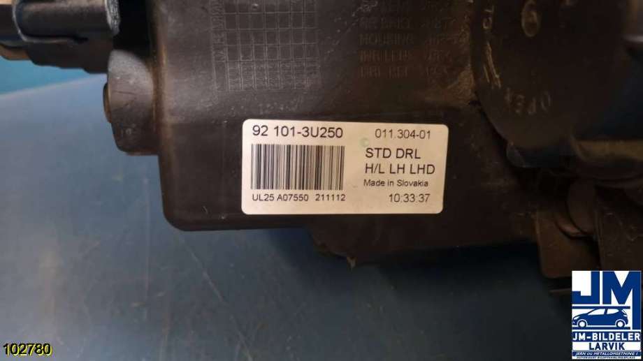 Frontlykt venstre halogen til Kia Sportage 2010-2016 (Type III) (KIA||92 101-3U250)