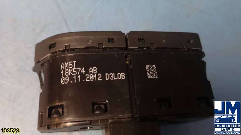 Bryter rutevarme til Ford Focus 2011-2014 (Type III, Fase 1) (FORD||AM5T18K574 AB)