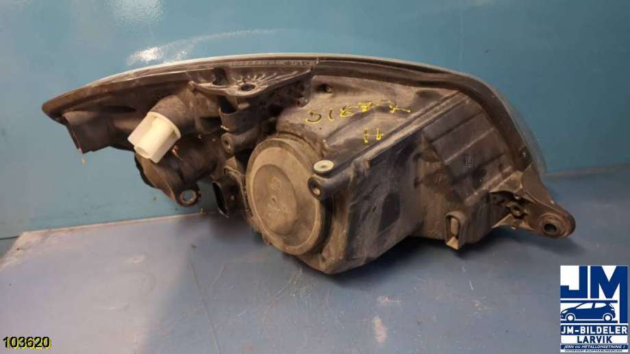 Frontlykt venstre halogen til Škoda Fabia 2010-2014 (Type II, Fase 2) (SKODA|5J1 941 017A|)