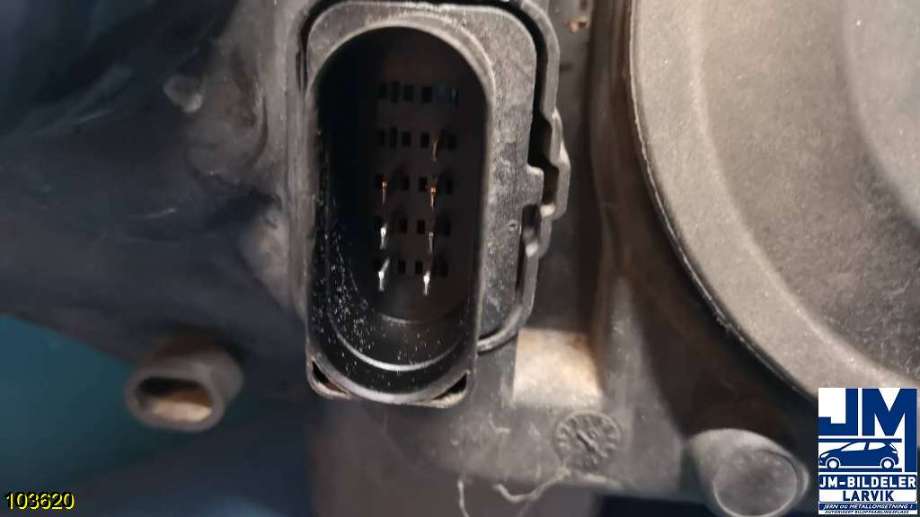 Frontlykt venstre halogen til Škoda Fabia 2010-2014 (Type II, Fase 2) (SKODA|5J1 941 017A|)