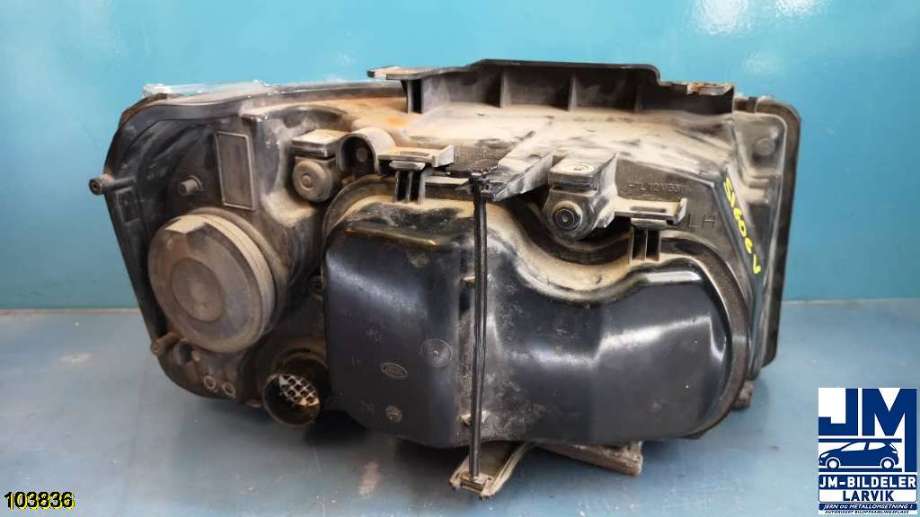 Frontlykt venstre xenon til Land Rover Freelander 2007-2014 (Type II) (LAND-ROVER||6H52-13W030-HC)