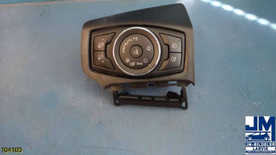 Bryter lys til Ford Focus, 2011-2014 (Type III, Fase 1)  (FORD|)