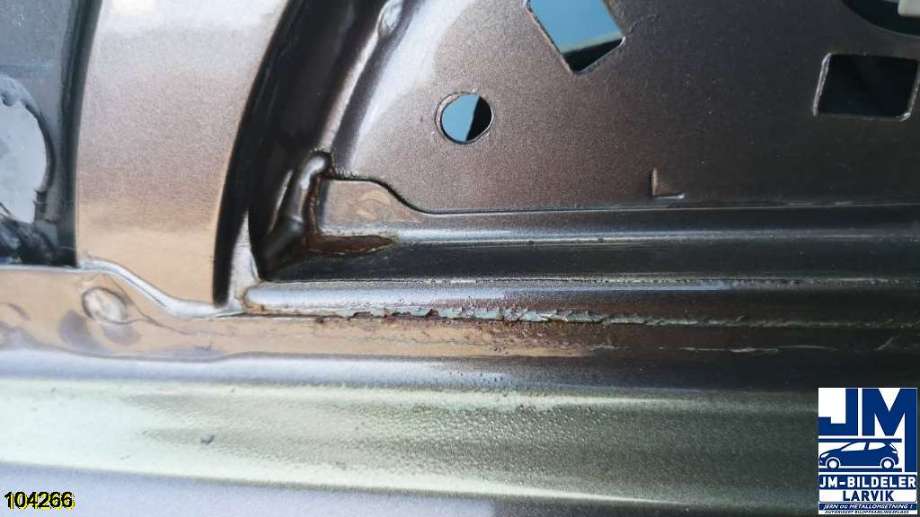 Dør venstre foran til Kia Sportage 2010-2016 (Type III)  (KIA|76003 3W000|)