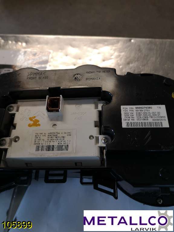 Frontlykt høyre halogen til Ford C-Max 2010-2015 (Type II, Fase 1) (FORD|1787127||AM51-13W-029-AF)