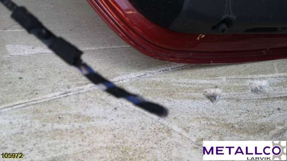 Bakluke sedan til Mercedes E-Klasse 2016-2023 (W213) (W213) (MERCEDES|A 213 750 34 00|)
