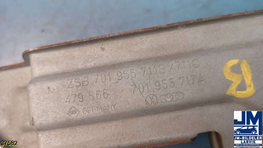 Viskermotor bakrute til VW Transporter / Caravelle 1990-2003 (T4) (T4) (VOLKSWAGEN|)