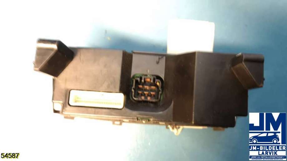 Varmeapparat betjening til Toyota Avensis 2003-2008 (Type II) (TOYOTA|5590205031||55900-05230)