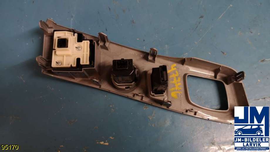 Bryter diverse til Toyota Prius +7 2012-2020 (Type III) (stasjonsvogn) (stasjonsvogn) (TOYOTA|)